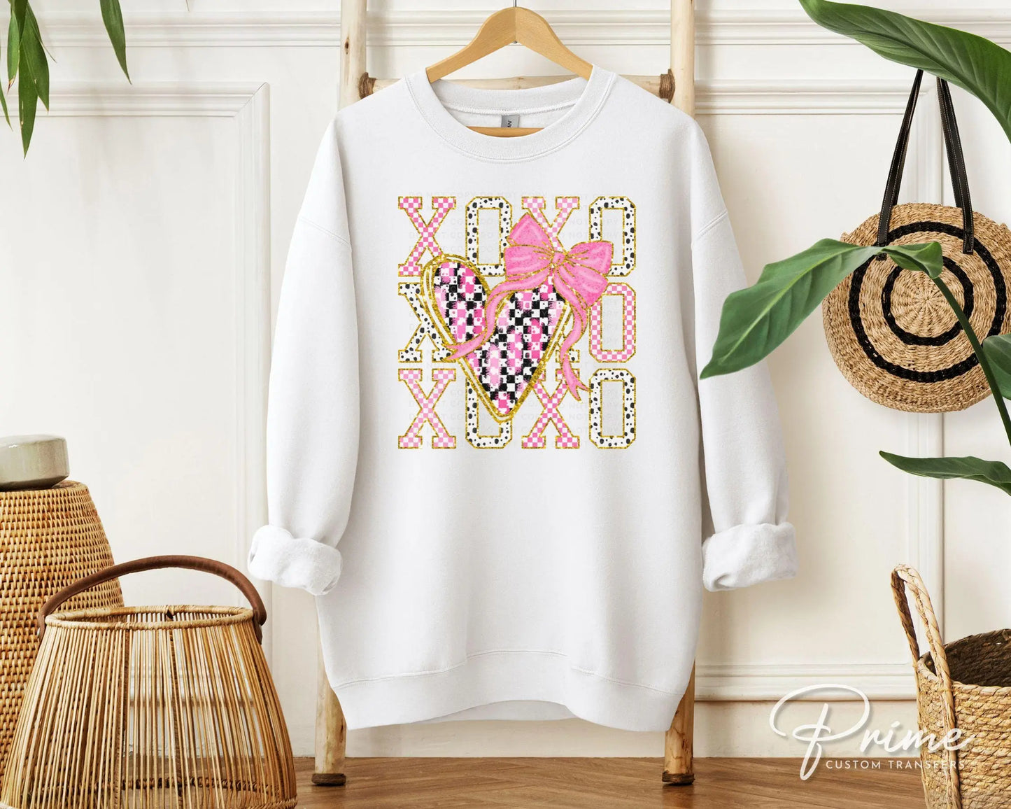 Valentine's Day DTF Transfer, Ready to Press, T-shirt Transfer, Heat Transfer, Direct to Film, Preppy Brushstroke Faux Glitter Coquette XOXO