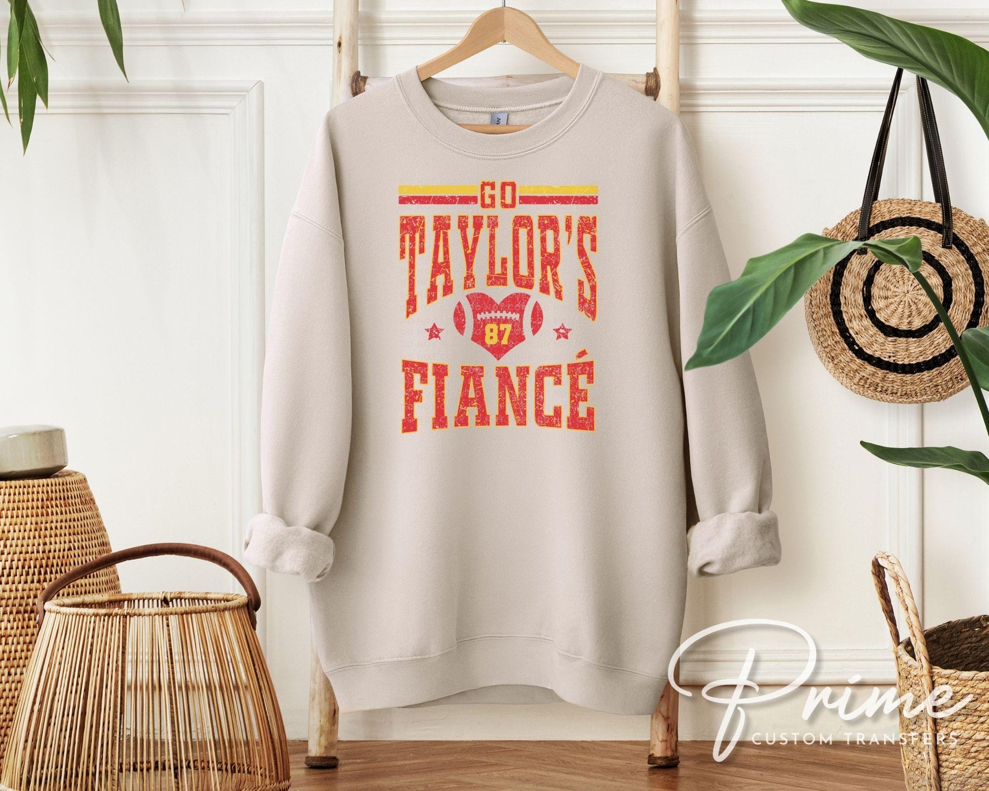 Go Taylor's Fiancé DTF Transfer, Ready to Press, T-shirt Transfer, Heat Transfer, Direct to Film, Football Shirt Decal, Game Day, Trendy